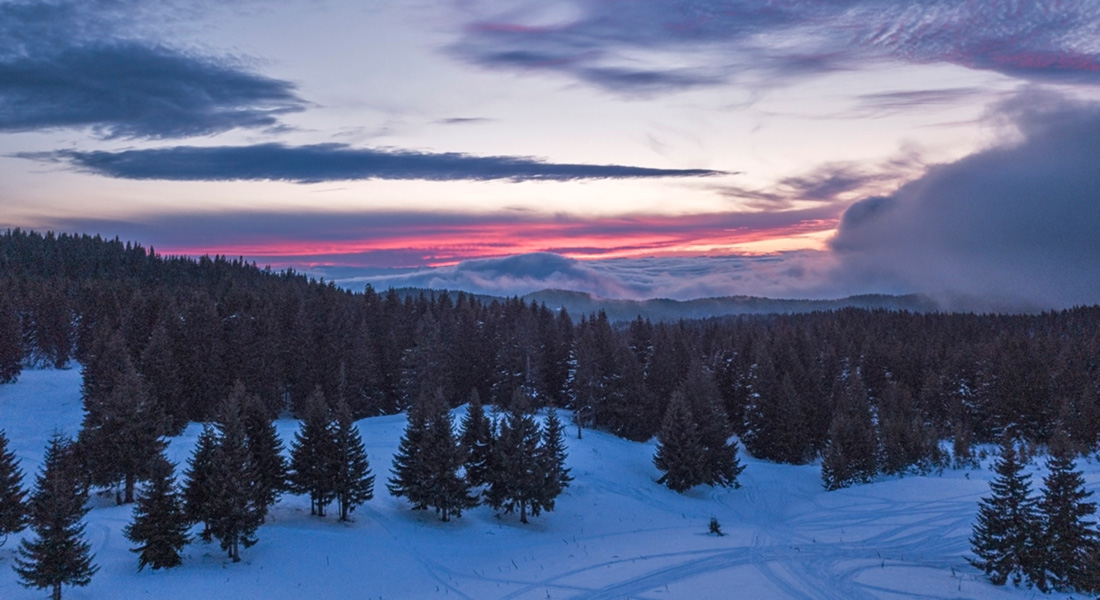 Kopaonik-planina-skijaliste-nacionalni-park-nocna-panorama.jpg - 207,92 kB